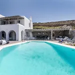 Gin By Mykonos Mood *