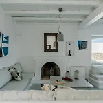 فيلة Gin By Mykonos Mood