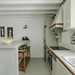 Gin By Mykonos Mood Willa Mykonos Town