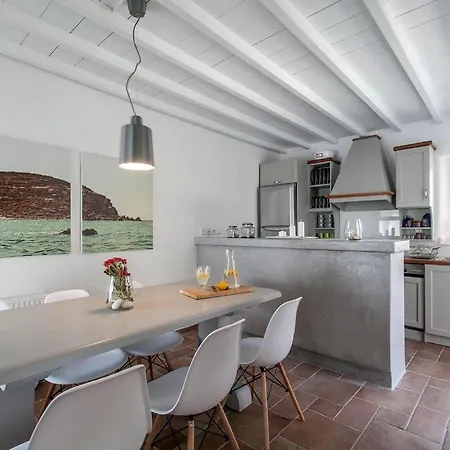 Gin By Mykonos Mood * Mykonos Town