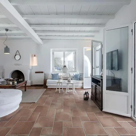 Gin By Mykonos Mood Mykonos Town